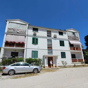 Apartment Paris, Rovinj